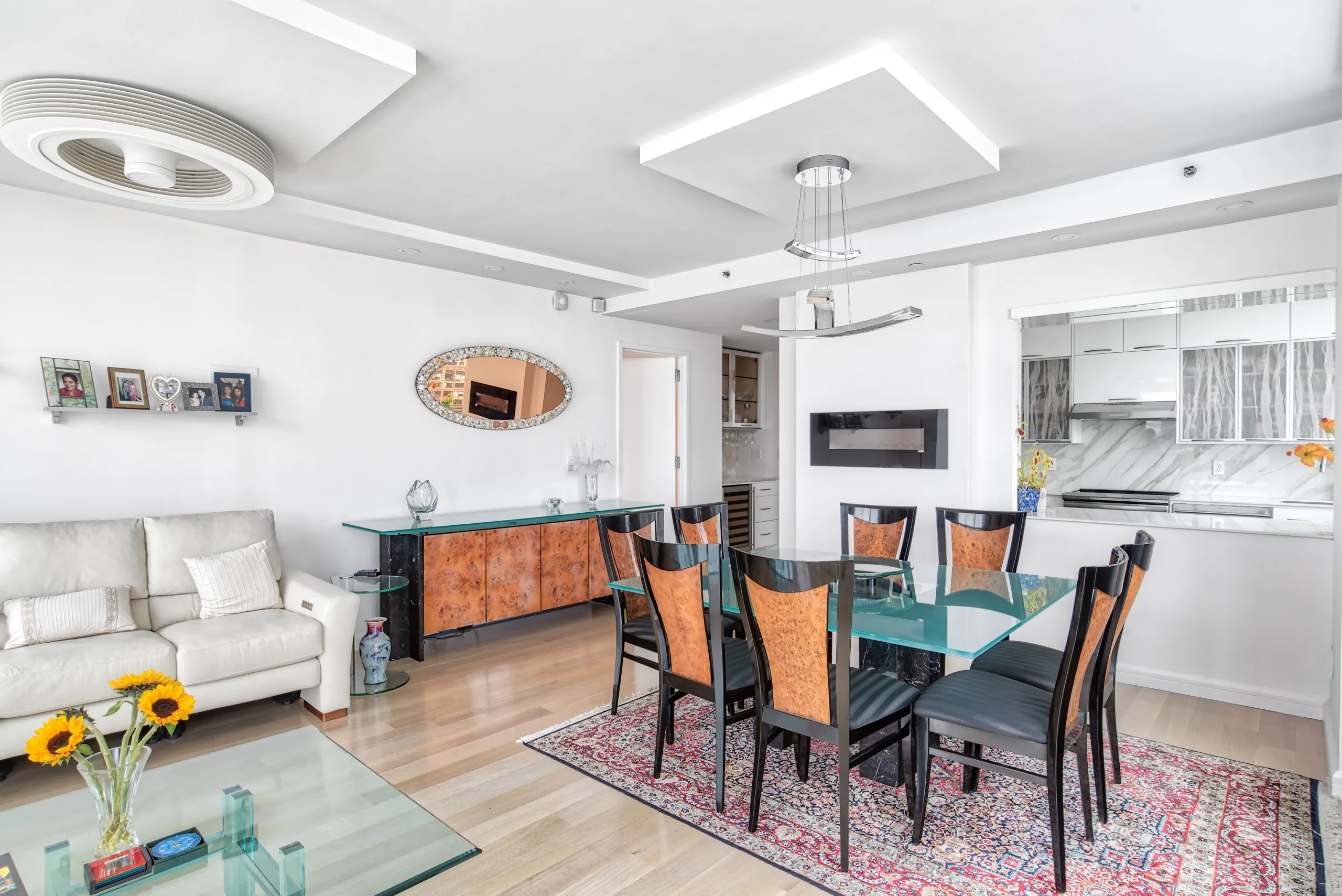 Manhattan Full Apartment Renovation: A Comprehensive Gut Renovation - Photo 1