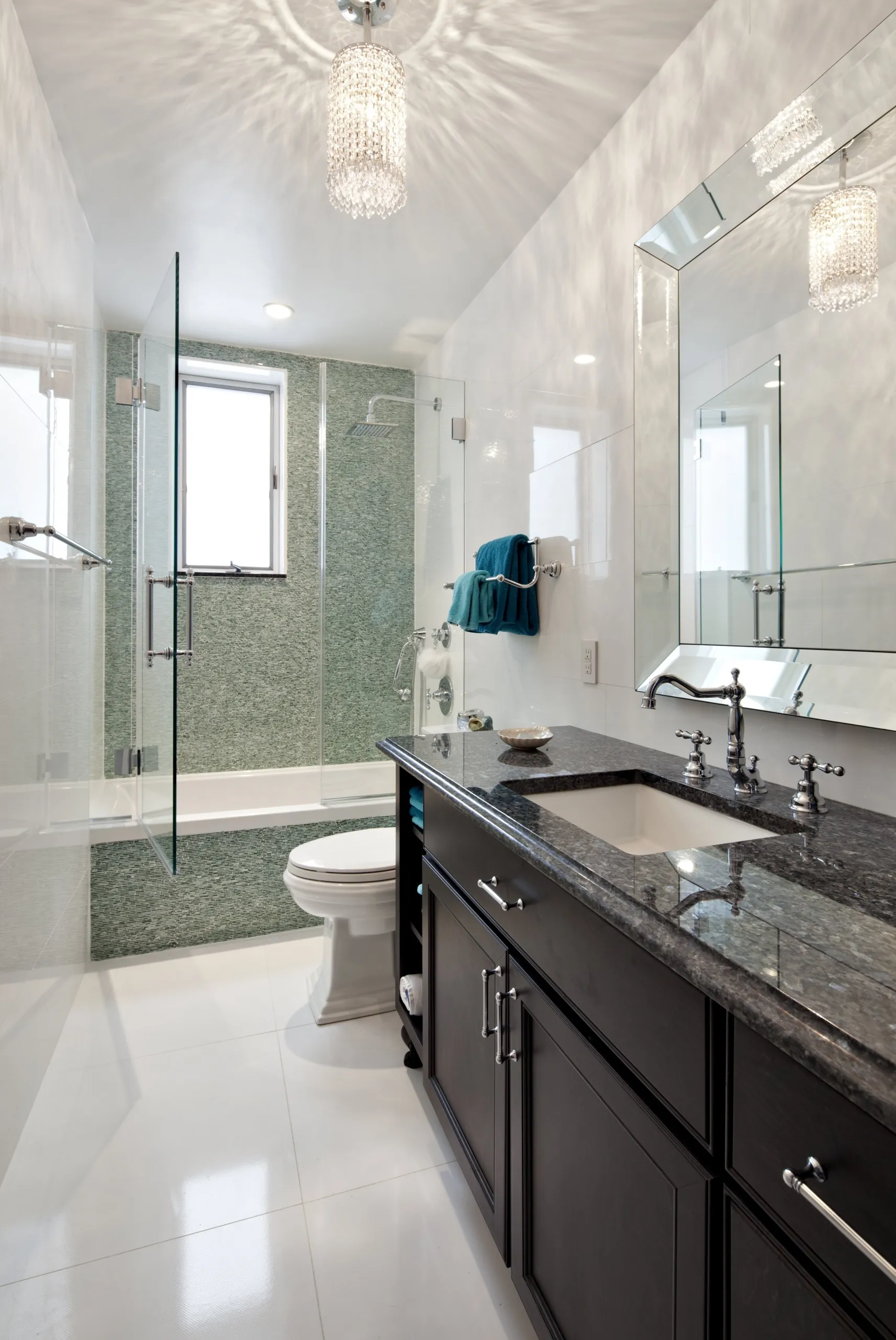 Manhattan Full Apartment Renovation: Modern Redesign with Classic Character - Photo 2