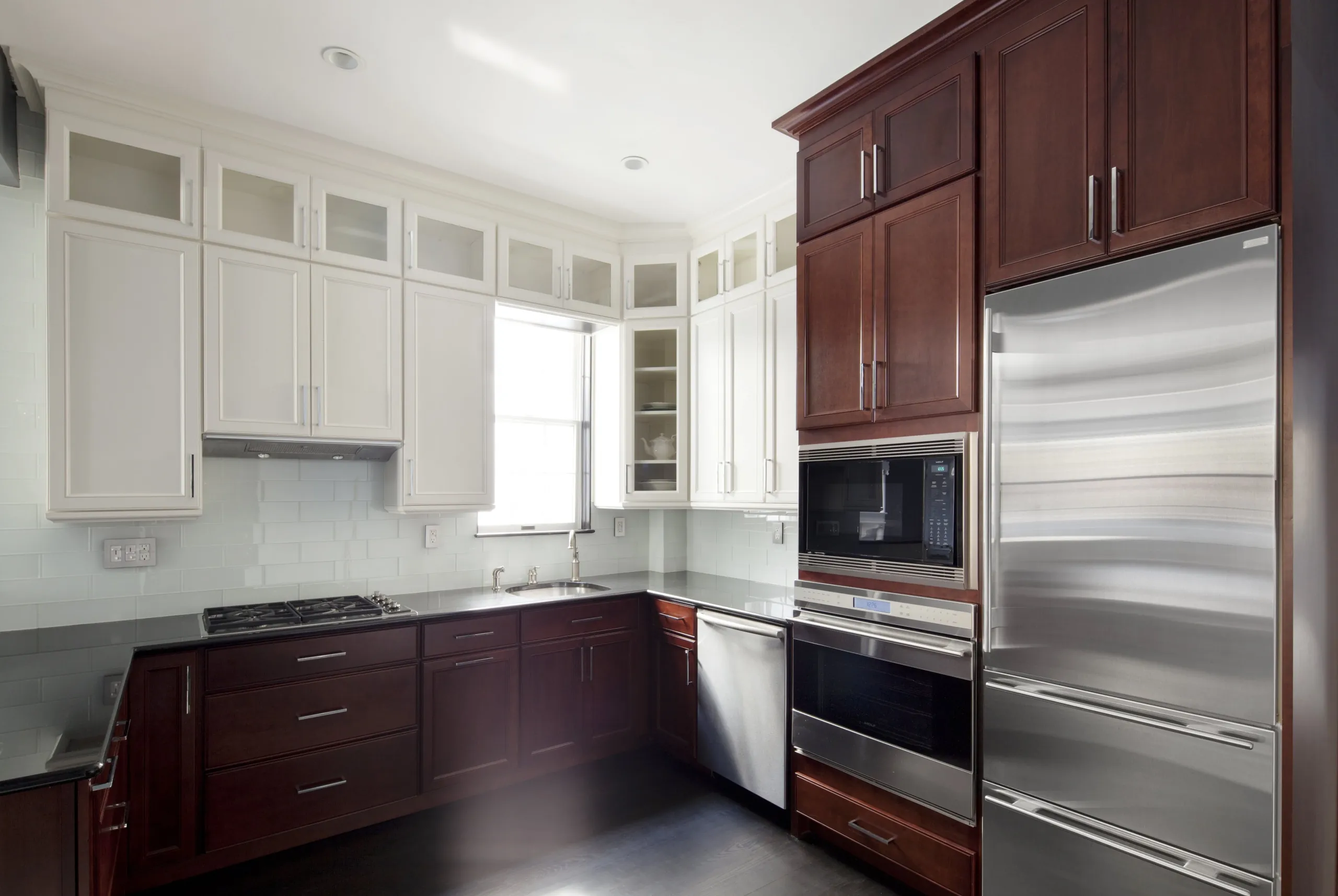 Manhattan Full Apartment Renovation: Modern Redesign with Classic Character - Photo 6